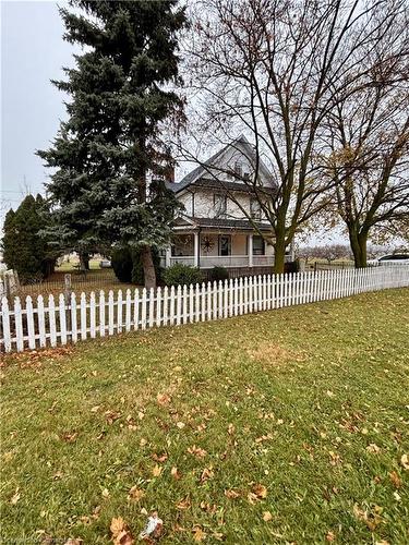 4195 John Street, Beamsville, ON - Outdoor