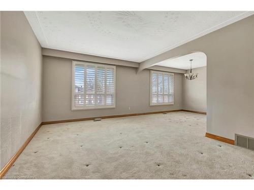 11 Marcella Crescent, Hamilton, ON - Indoor Photo Showing Other Room