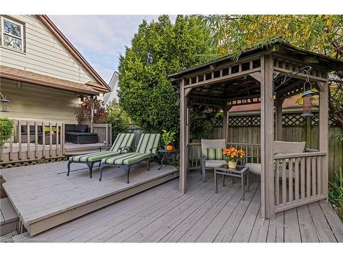 5816 Summer Street, Niagara Falls, ON - Outdoor With Deck Patio Veranda With Exterior