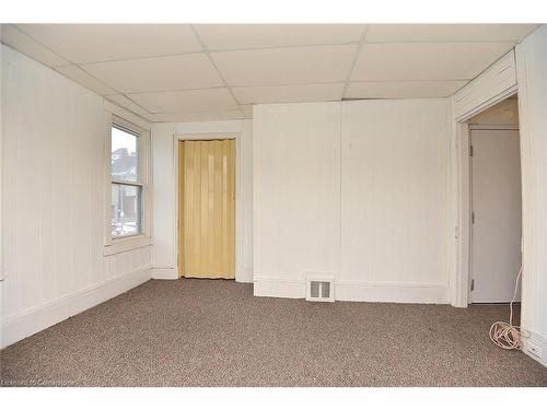 275 Main Street W, Hamilton, ON - Indoor Photo Showing Other Room