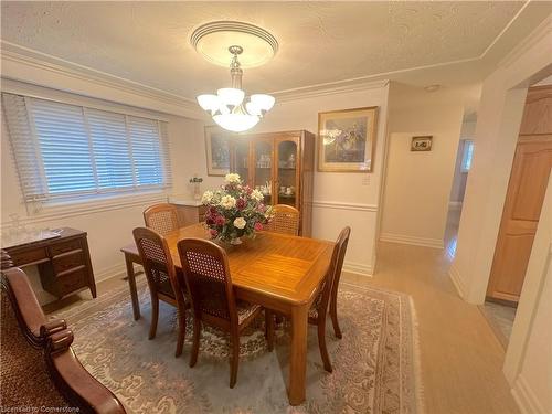 151 Homeside Avenue, Hamilton, ON - Indoor Photo Showing Dining Room