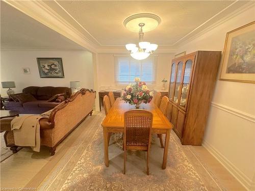 151 Homeside Avenue, Hamilton, ON - Indoor Photo Showing Dining Room