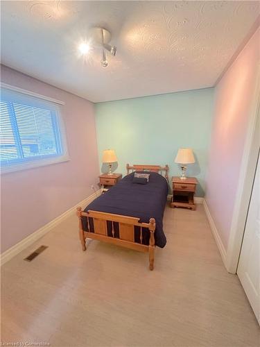 151 Homeside Avenue, Hamilton, ON - Indoor Photo Showing Other Room