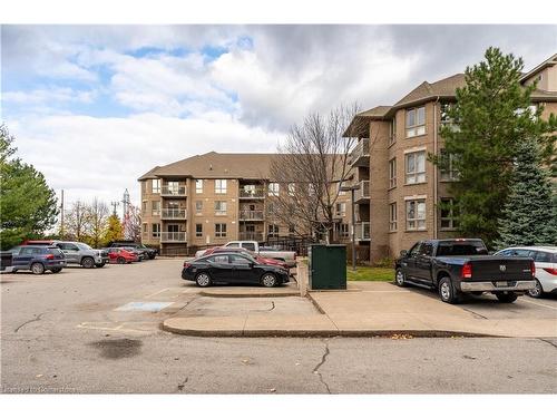 310-56 Kerman Avenue, Grimsby, ON - Outdoor With Balcony With Facade