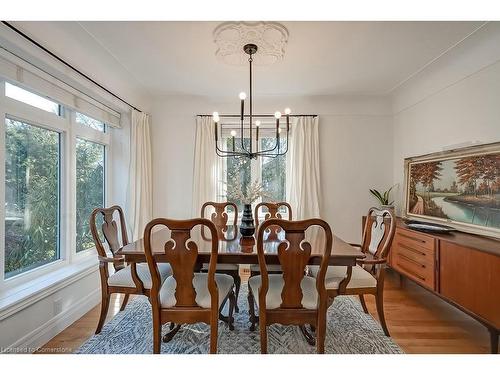 896 Lasalle Park Road, Burlington, ON - Indoor Photo Showing Dining Room