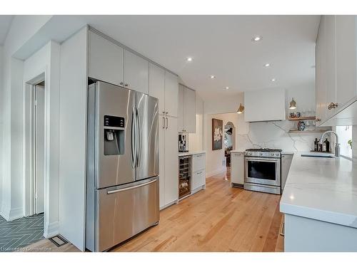 896 Lasalle Park Road, Burlington, ON - Indoor Photo Showing Kitchen With Stainless Steel Kitchen With Upgraded Kitchen