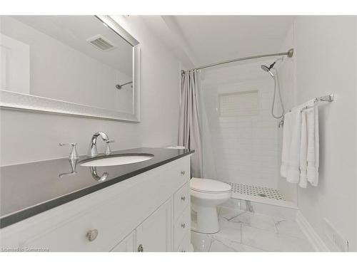 75 Monarch Woods Drive, Kitchener, ON - Indoor Photo Showing Bathroom