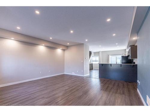 63 Crossings Way, Hamilton, ON - Indoor Photo Showing Other Room