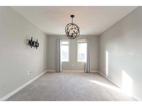 63 Crossings Way, Hamilton, ON - Indoor Photo Showing Other Room