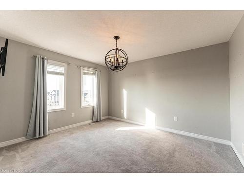 63 Crossings Way, Hamilton, ON - Indoor Photo Showing Other Room