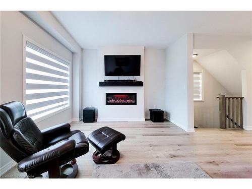 55 Sentinel Lane Lane, Hamilton, ON - Indoor Photo Showing Living Room With Fireplace