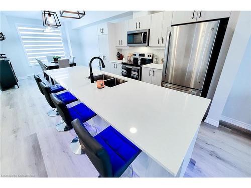 55 Sentinel Lane Lane, Hamilton, ON - Indoor Photo Showing Kitchen With Double Sink With Upgraded Kitchen