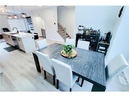 55 Sentinel Lane Lane, Hamilton, ON - Indoor Photo Showing Dining Room