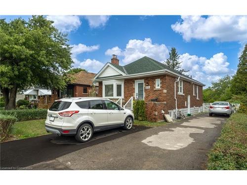 213 Inverness Avenue E, Hamilton, ON - Outdoor