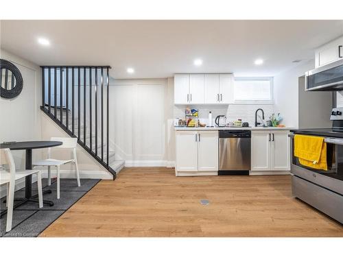 213 Inverness Avenue E, Hamilton, ON - Indoor Photo Showing Kitchen With Stainless Steel Kitchen