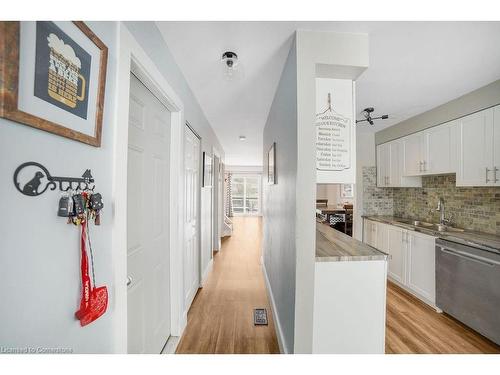 90 Glenmor Place, Caledonia, ON - Indoor Photo Showing Kitchen With Double Sink