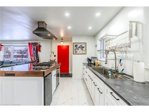 30 Radford Avenue, Cambridge, ON - Indoor Photo Showing Kitchen