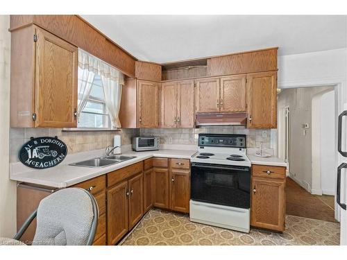 1A Cameron Avenue, Hamilton, ON - Indoor Photo Showing Kitchen With Double Sink