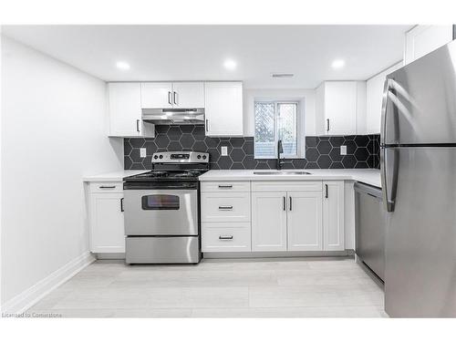 2-189 East 31St Street, Hamilton, ON - Indoor Photo Showing Kitchen