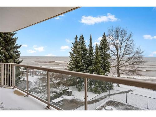 202-2210 Lakeshore Road, Burlington, ON - Outdoor With View