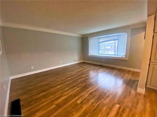 312 East 45Th Street, Hamilton, ON - Indoor Photo Showing Other Room