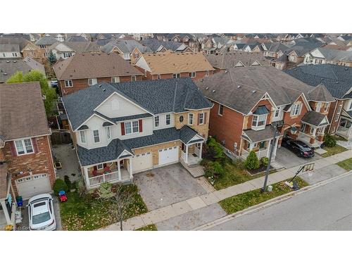 264 Wise Crossing, Milton, ON - Outdoor With Facade