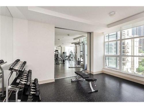 2202-4065 Brickstone Mews, Mississauga, ON - Indoor Photo Showing Gym Room