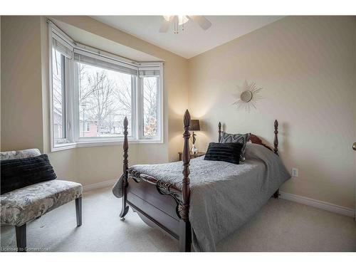 11 Cathy Drive, Mount Hope, ON - Indoor Photo Showing Bedroom