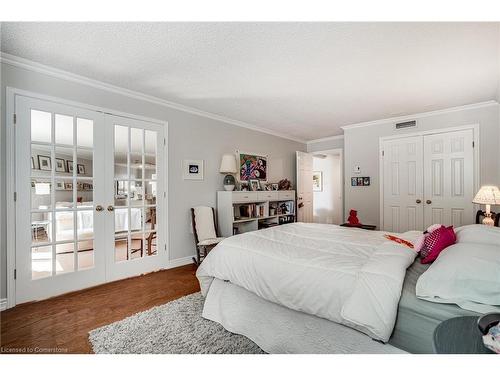 Ph2-150 Wilson Street W, Hamilton, ON - Indoor Photo Showing Bedroom