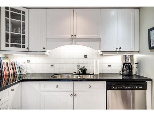 Ph2-150 Wilson Street W, Hamilton, ON - Indoor Photo Showing Kitchen With Double Sink