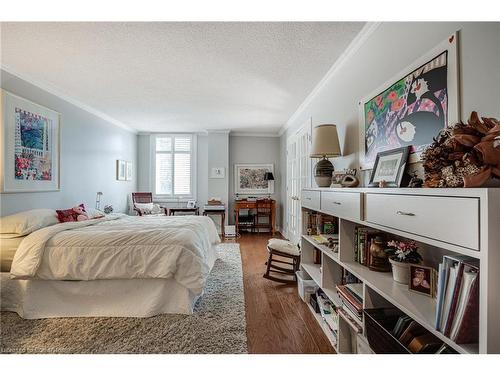 Ph2-150 Wilson Street W, Hamilton, ON - Indoor Photo Showing Bedroom