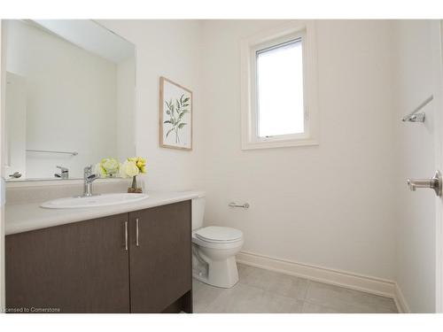 92 Elstone Place, Waterdown, ON - Indoor Photo Showing Bathroom