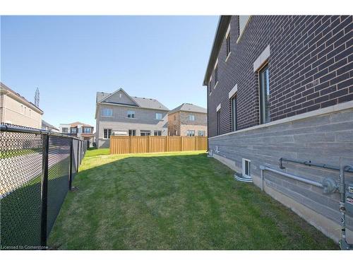 92 Elstone Place, Waterdown, ON - Outdoor