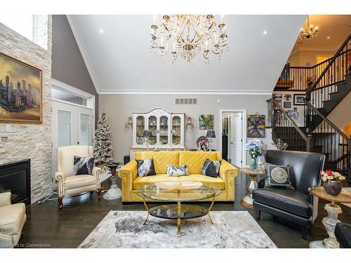 85 Hillcroft Drive, Hamilton, ON - Indoor Photo Showing Living Room With Fireplace