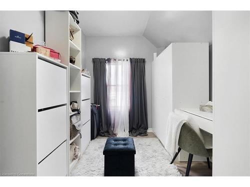 24 Imperial Street, Hamilton, ON - Indoor Photo Showing Laundry Room