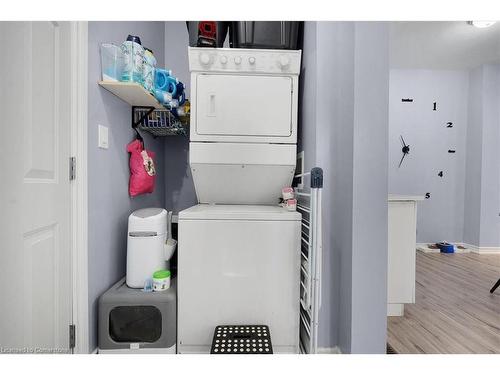 24 Imperial Street, Hamilton, ON - Indoor Photo Showing Laundry Room