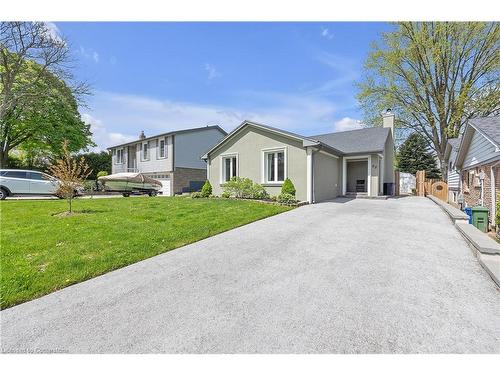 98 Forestgate Drive, Hamilton, ON - Outdoor With Facade