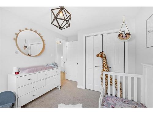 98 Forestgate Drive, Hamilton, ON - Indoor Photo Showing Bedroom