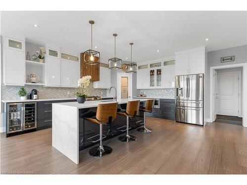 64 Bergenstein Crescent, Fonthill, ON - Indoor Photo Showing Kitchen With Stainless Steel Kitchen With Upgraded Kitchen