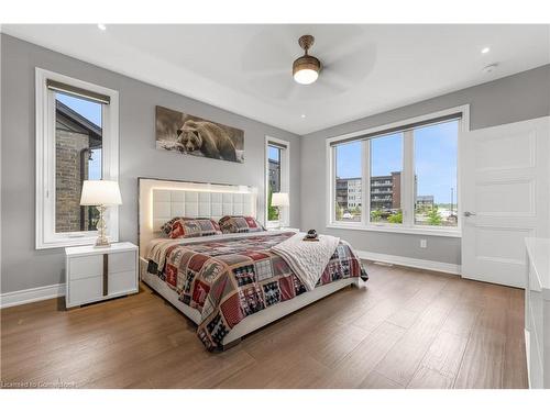 64 Bergenstein Crescent, Fonthill, ON - Indoor Photo Showing Bedroom