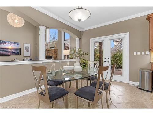 2354 Salcome Drive, Oakville, ON - Indoor Photo Showing Dining Room