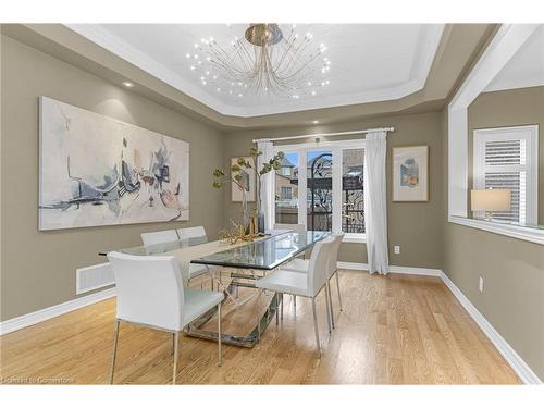 2354 Salcome Drive, Oakville, ON - Indoor Photo Showing Dining Room