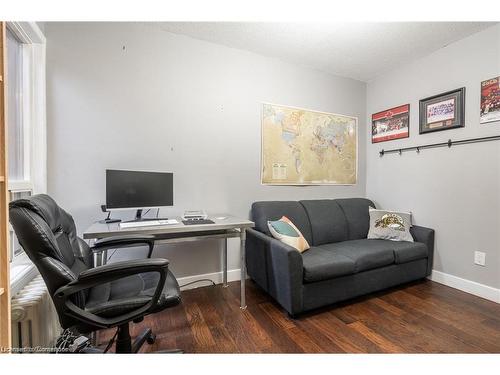 166 Catharine Street N, Hamilton, ON - Indoor Photo Showing Office