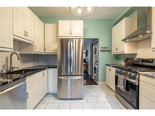 166 Catharine Street N, Hamilton, ON - Indoor Photo Showing Kitchen