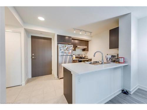 309-10 Wilby Crescent, Toronto, ON - Indoor Photo Showing Kitchen With Double Sink