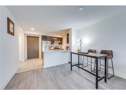 309-10 Wilby Crescent, Toronto, ON - Indoor