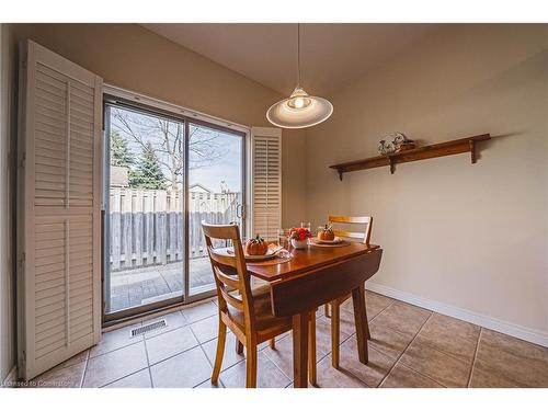 49-34 Southbrook Drive, Binbrook, ON - Indoor Photo Showing Dining Room