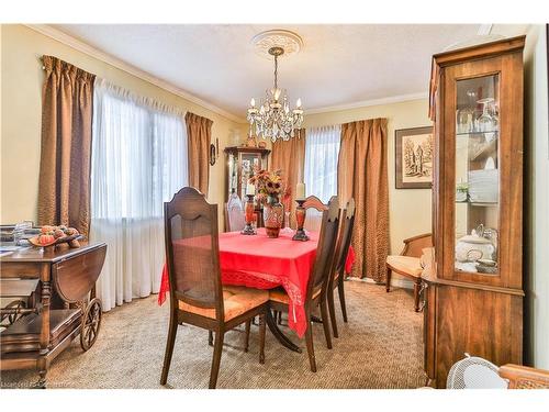 35 Academy Street, Ancaster, ON - Indoor Photo Showing Dining Room