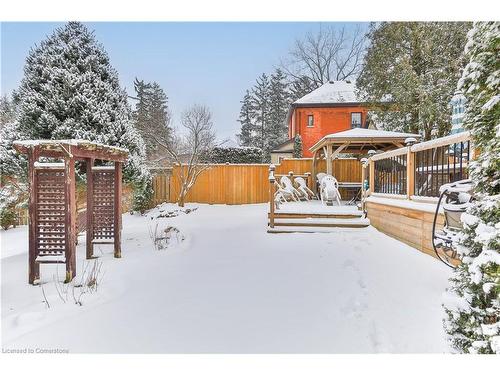 35 Academy Street, Ancaster, ON - Outdoor