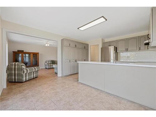 1690 Mount Albert Road, East Gwillimbury, ON - Indoor Photo Showing Kitchen